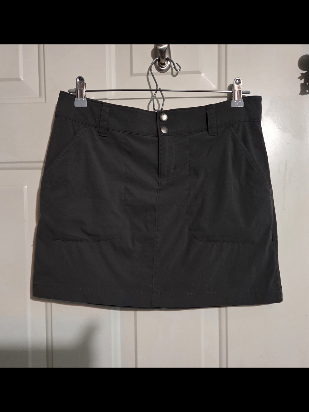 Women's Columbia Omni Sheild Dark Grey Mini Skirt With Front And Back Pockets